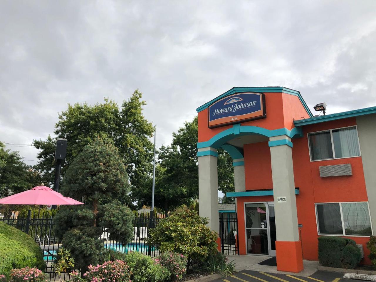 Howard Johnson By Wyndham Σάλεμ Εξωτερικό φωτογραφία